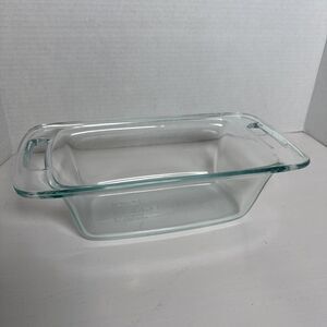 Vintage PYREX Blue Loaf Pan C213 Glass 1.5 Qt. 1.4 L.